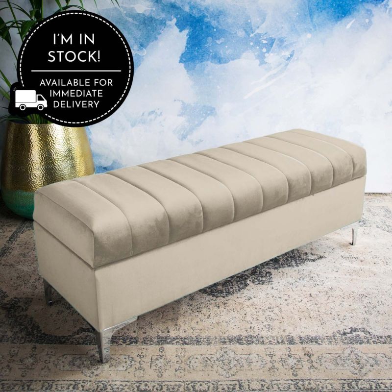 Colonial Velvet Cream Ottoman Bench