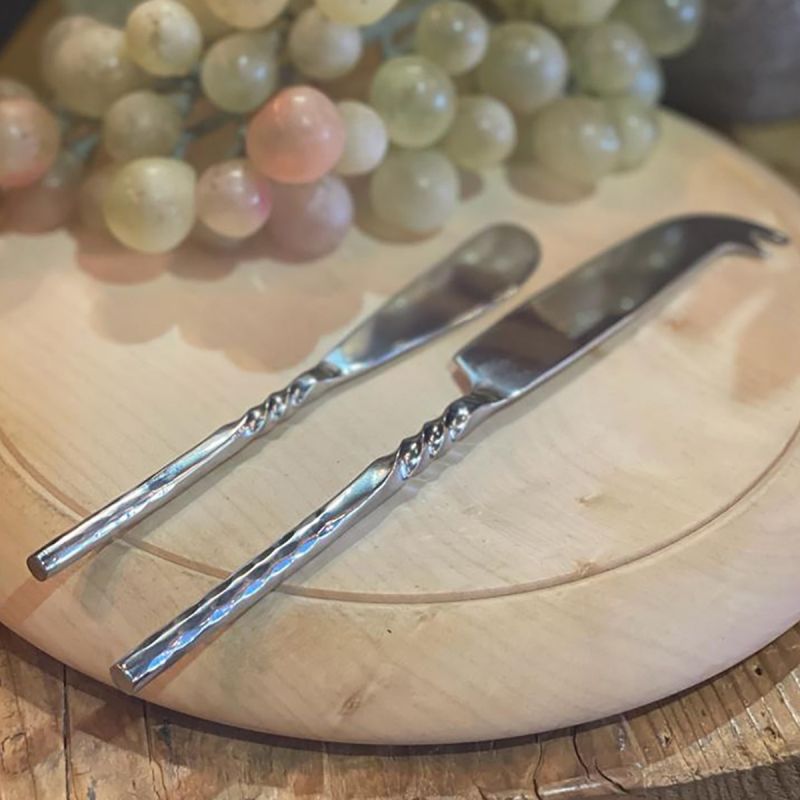 Twist Neck Traditional Cheese & Butter Knife Set 